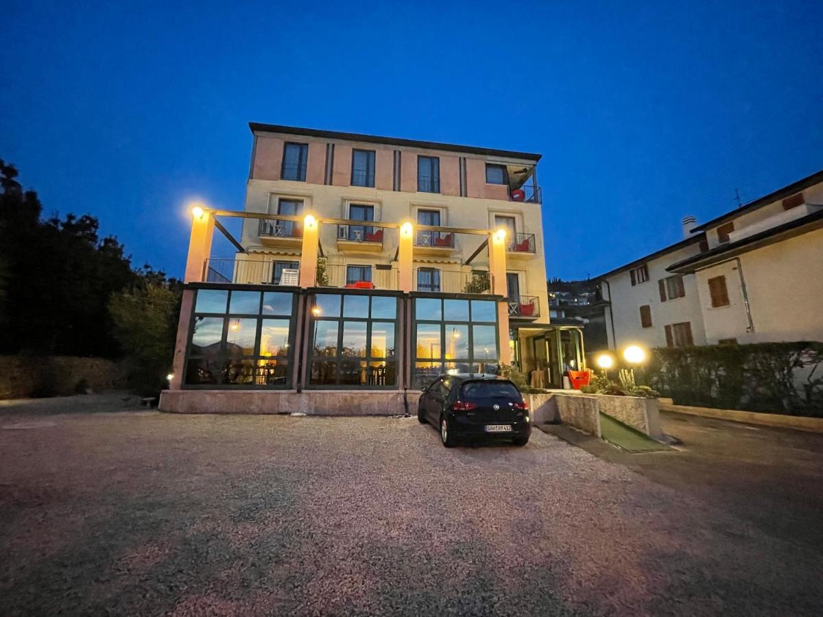 Hotel Al Castello 토리델베나코 외부 사진