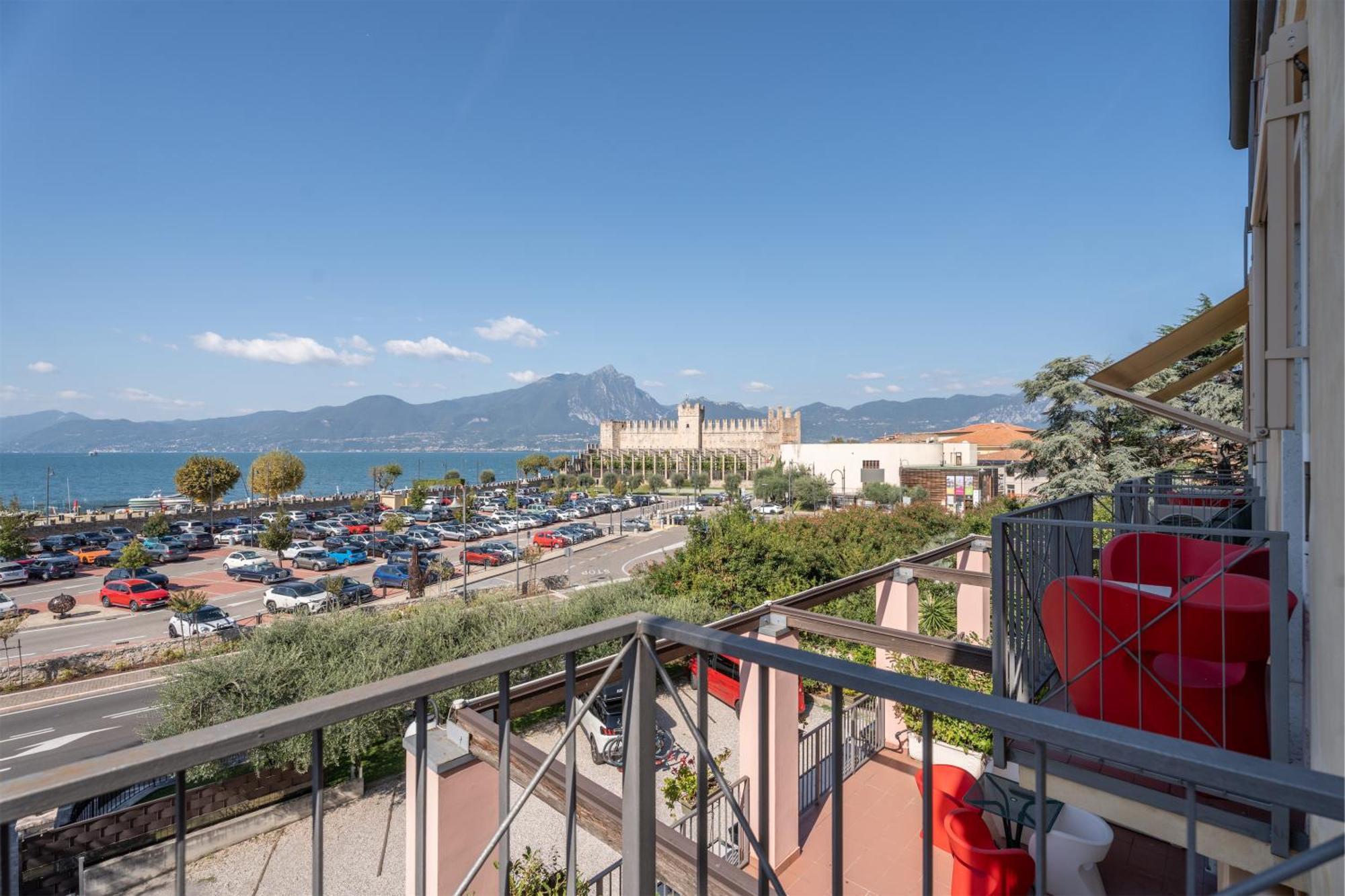 Hotel Al Castello 토리델베나코 외부 사진