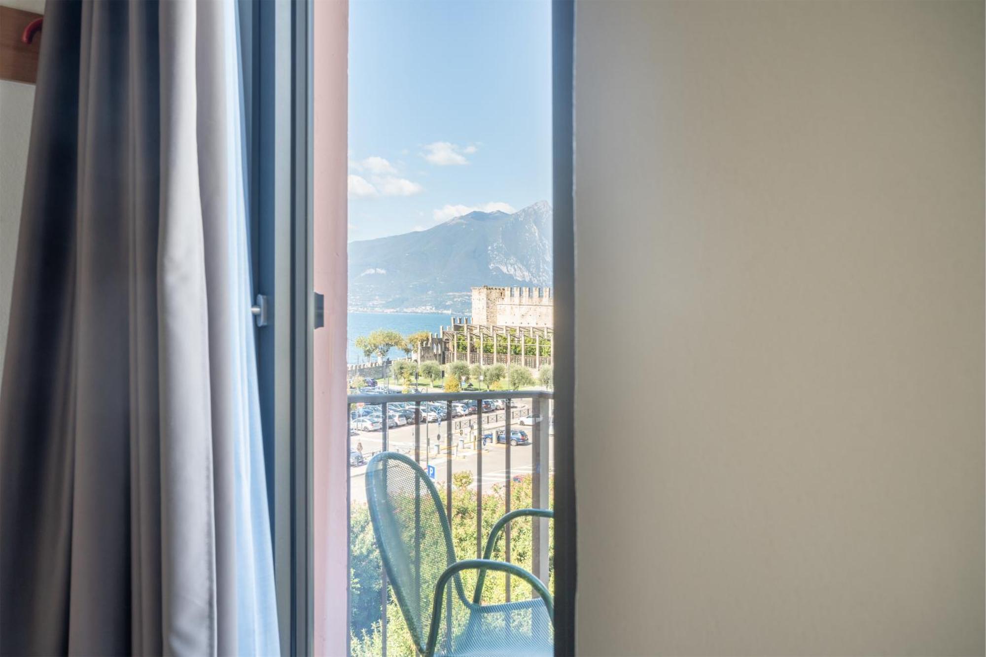 Hotel Al Castello 토리델베나코 외부 사진