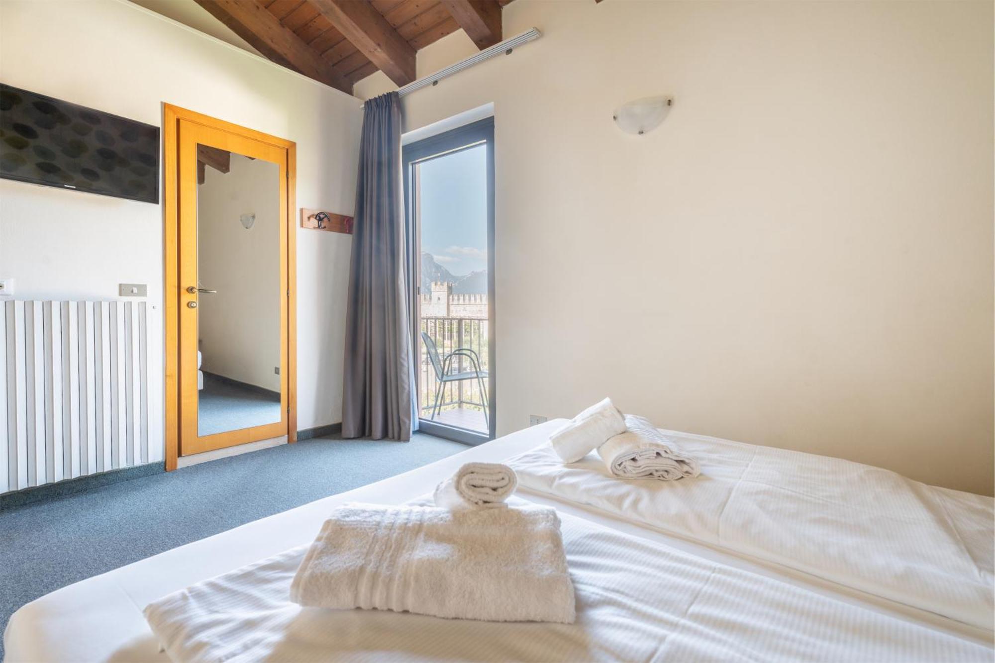 Hotel Al Castello 토리델베나코 외부 사진