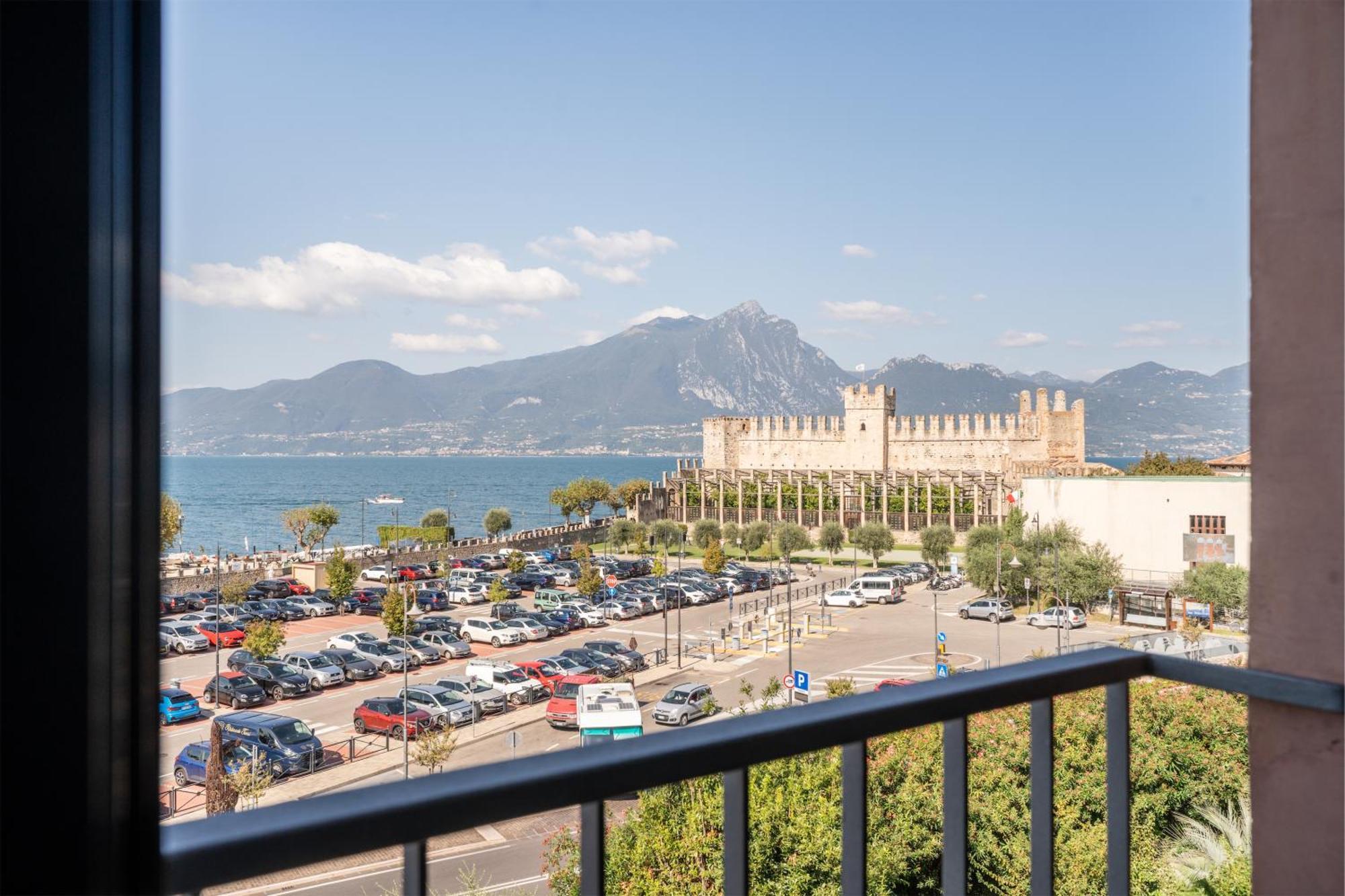 Hotel Al Castello 토리델베나코 외부 사진