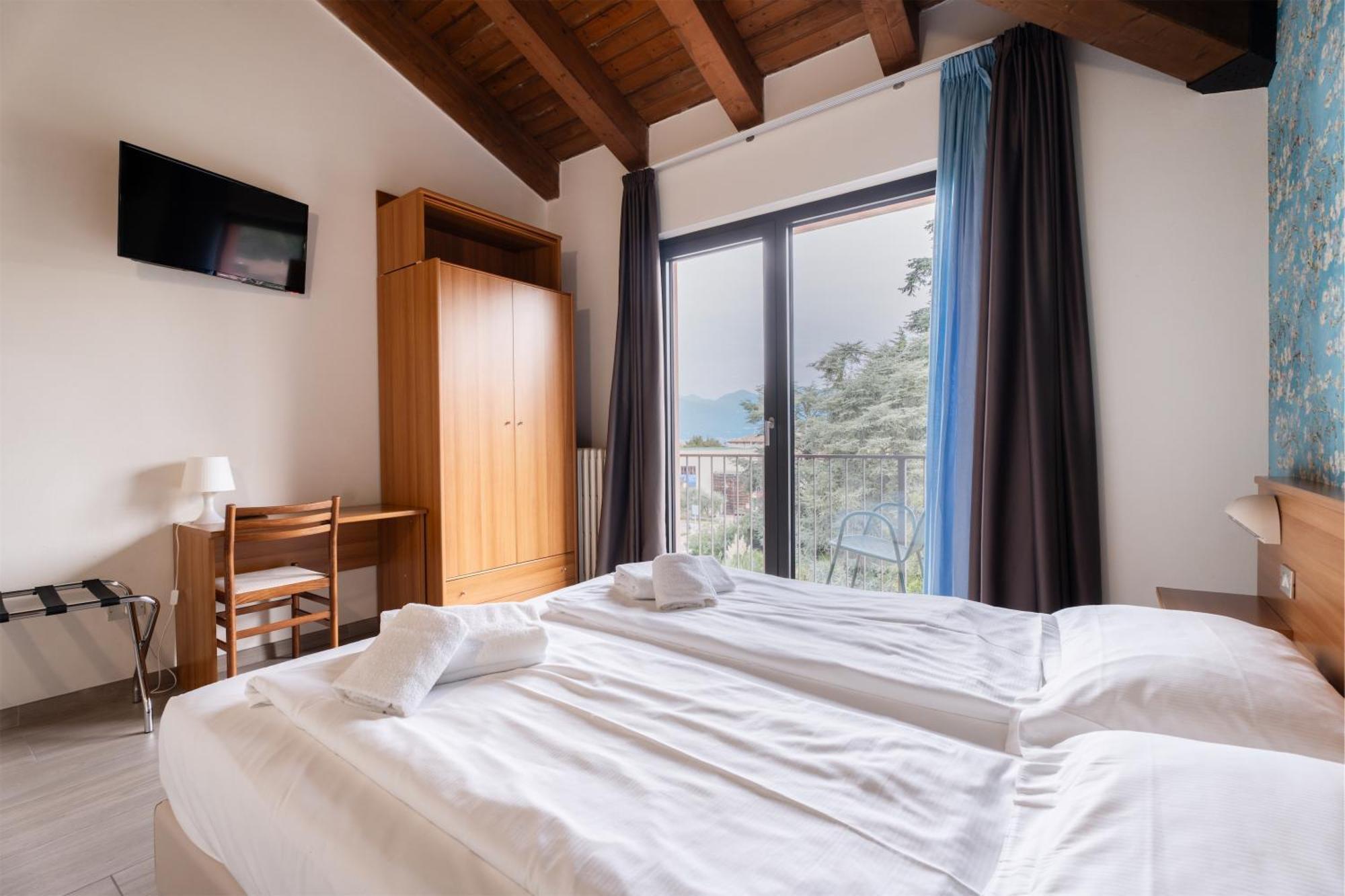 Hotel Al Castello 토리델베나코 외부 사진